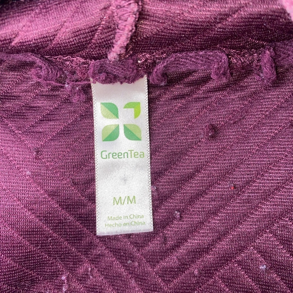 GREEN TEA QUILTED Chevron Hoodie Sweater Purple in Size Medium - Picture 4 of 6